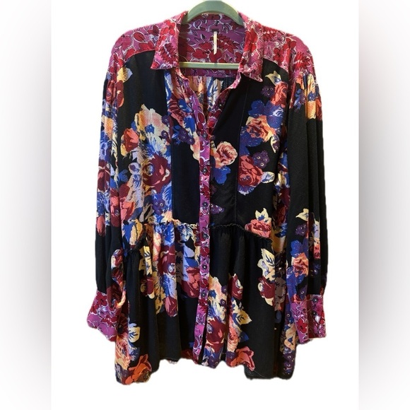 Free People “Brunch A Bunch” Floral Tunic Top 🌸 medium - Picture 2 of 9